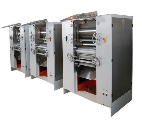 3000KG 무게의 세탁판 생산을 위한 완전 자동 비누 제조 기계